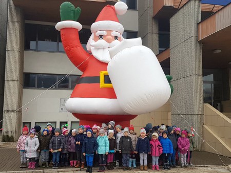 Pesničkový Mikuláš v MsDk vo Vranove nad Topľou